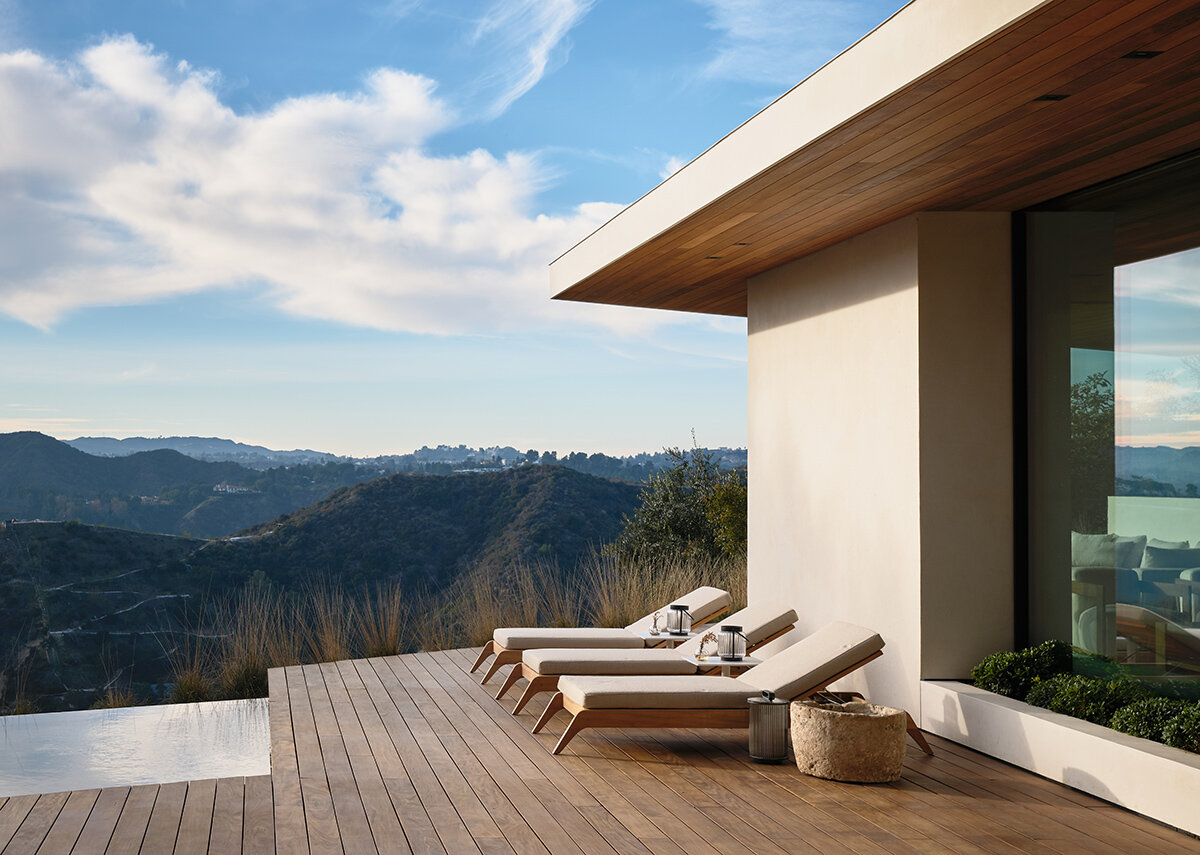 Carla Ridge Road montalba architects infuses carla ridge home with pockets of nature