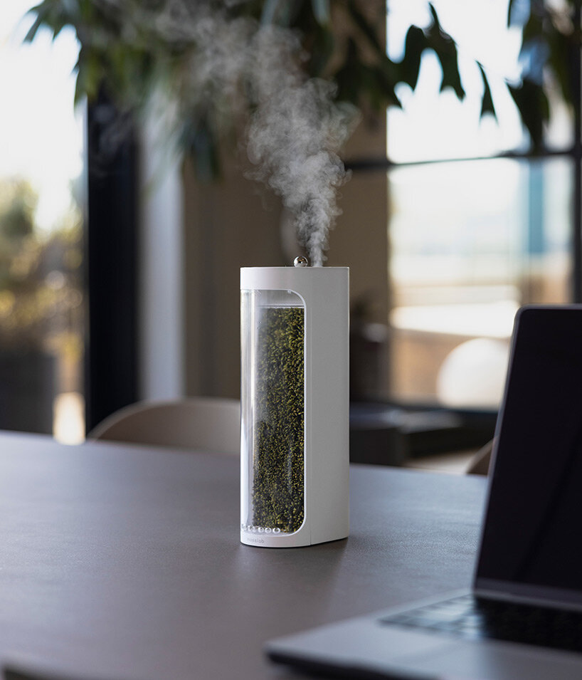 mosslab's desktop-sized humidifier & purifier turns dry air into moisture-rich environments - 4