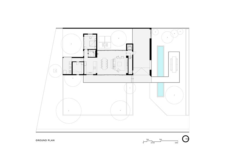 ground floor plan, small gardens interspersed allow every room to have a view of the landscape.