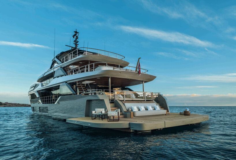 custom line navetta 38 yacht design