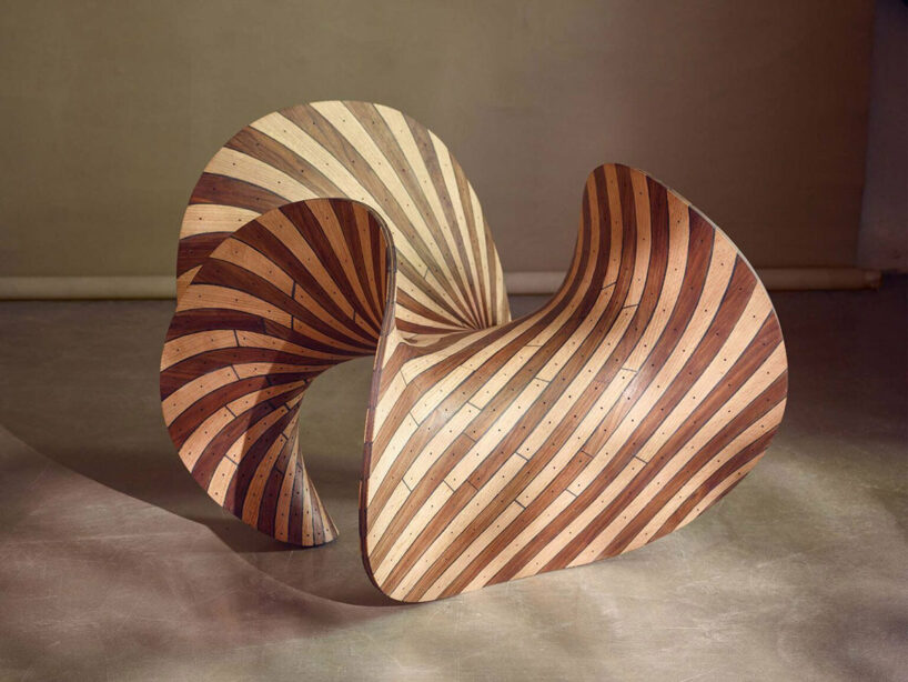 Joris Laarman, Ply Loop Chair, 2024, oak, walnut veneer, thermoset bio-resin