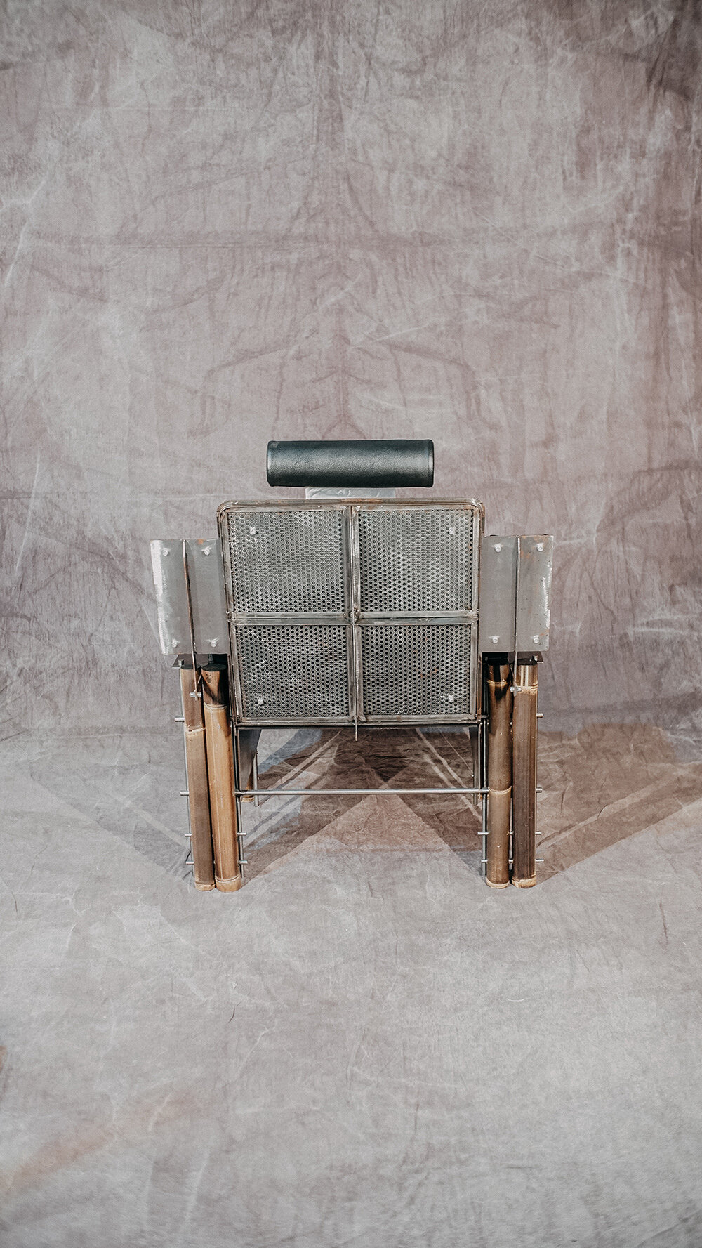 for his katalyst lounge chair, arya triandana explores bamboo joining with an industrial twist - 4