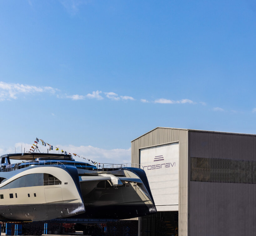 rossinavi hybrid-electric AI catamaran M/Y seawolf X