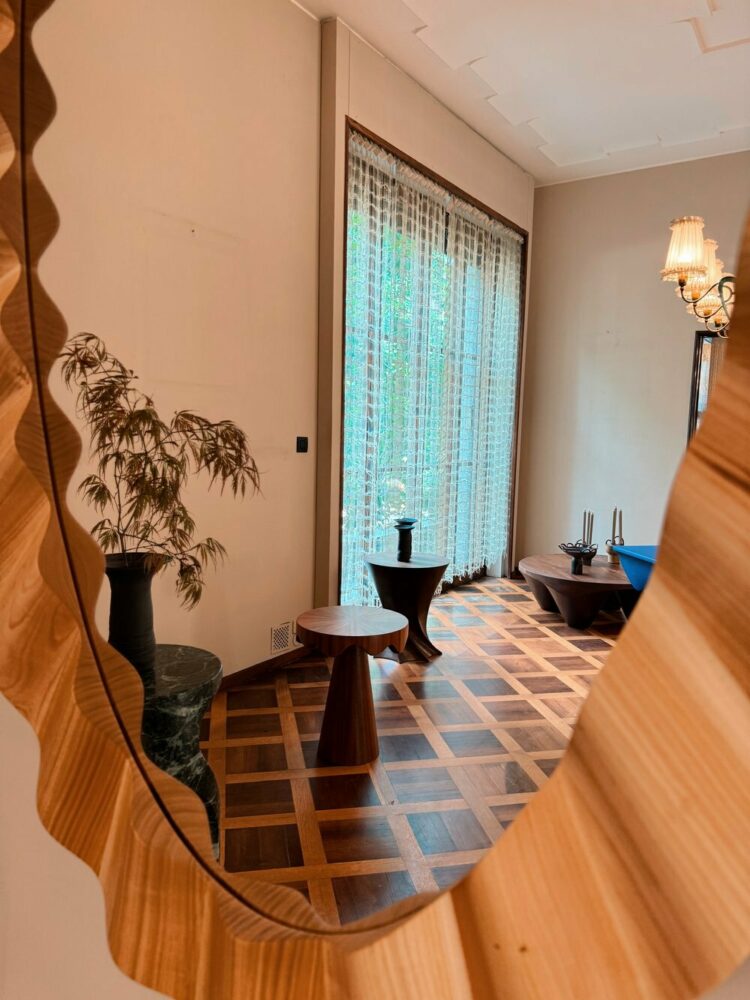 Ruffles Mirror by Johan Wilén