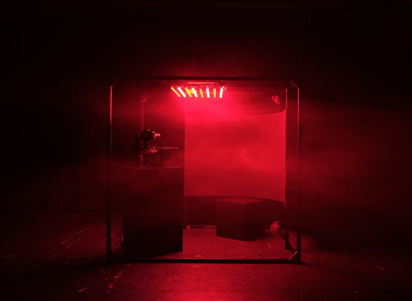 mots' quippy AI installation at sónar+D judges you based on your appearance