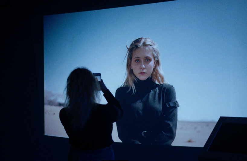 mots' quippy AI installation at sónar+D judges you based on your appearance