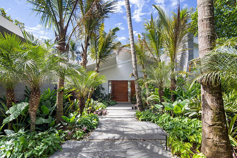 beach barn inverse project