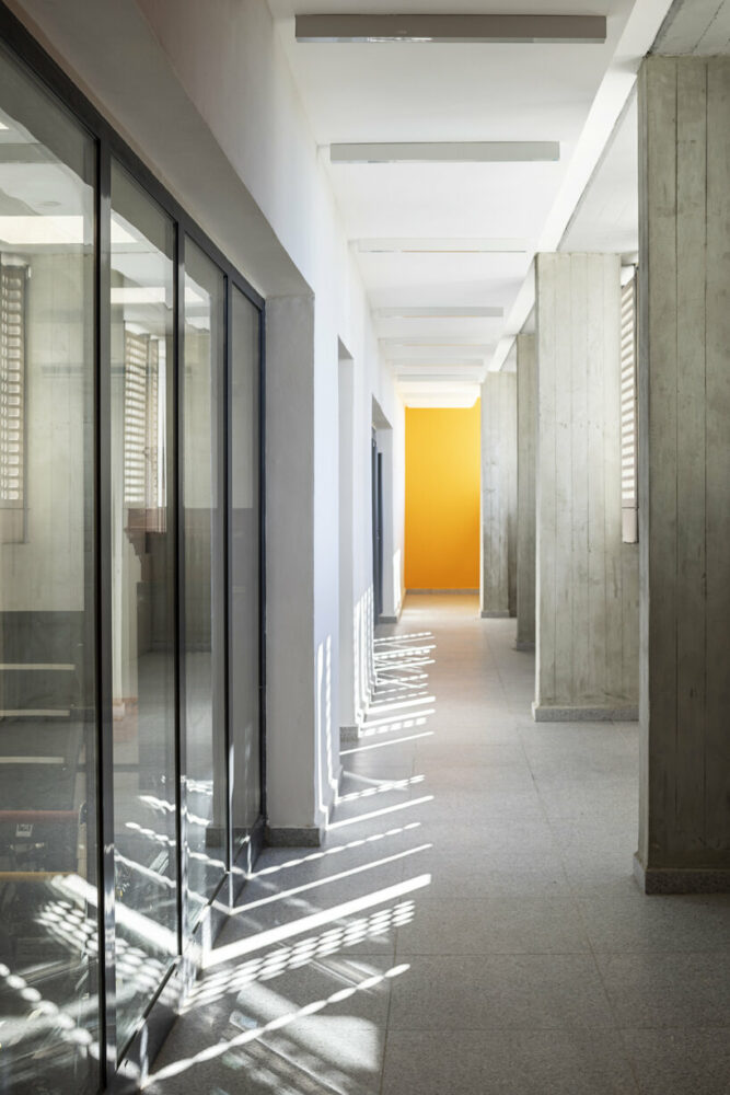 Daniel Azerrad Architects incorporates new functional elements to the layout