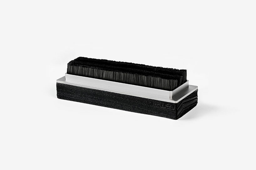 the brush's design allows it to reach every groove