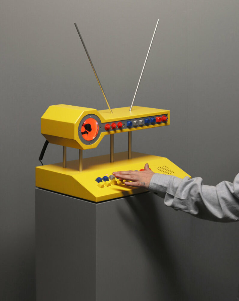 love hultén unveils new Y-17 ferrofluid synth with designboom at sónar+D festival