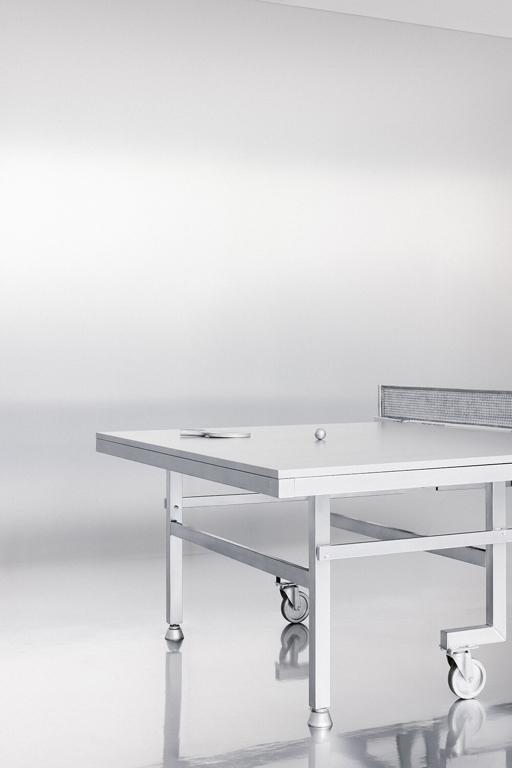 india mahdavi ping pong 