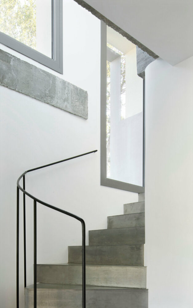 advanced tectonic solutions merge with the surrounding ecosystem