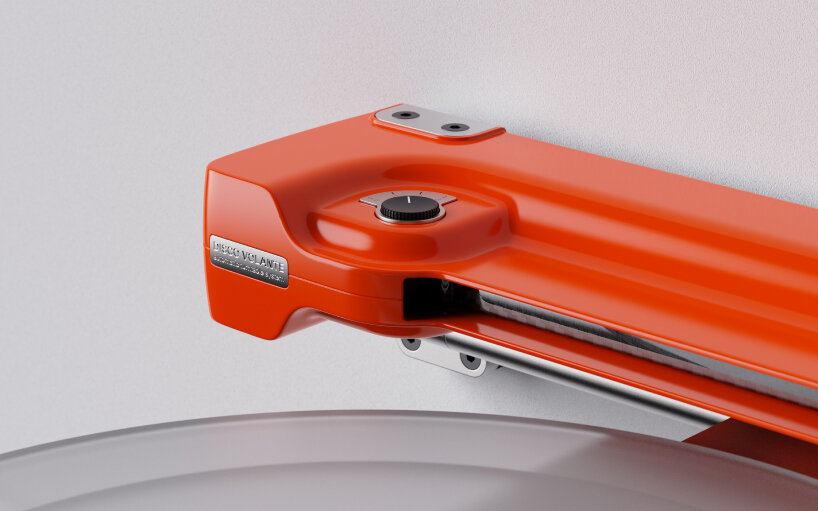 oscar olsson automatic wall-mounted turntable