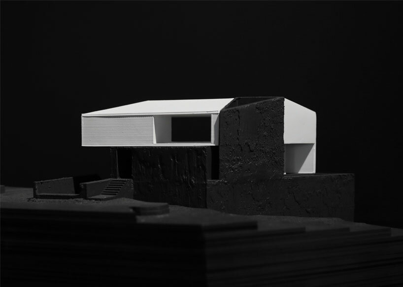massing model showing composition of upper and lower sections | image by studiokama