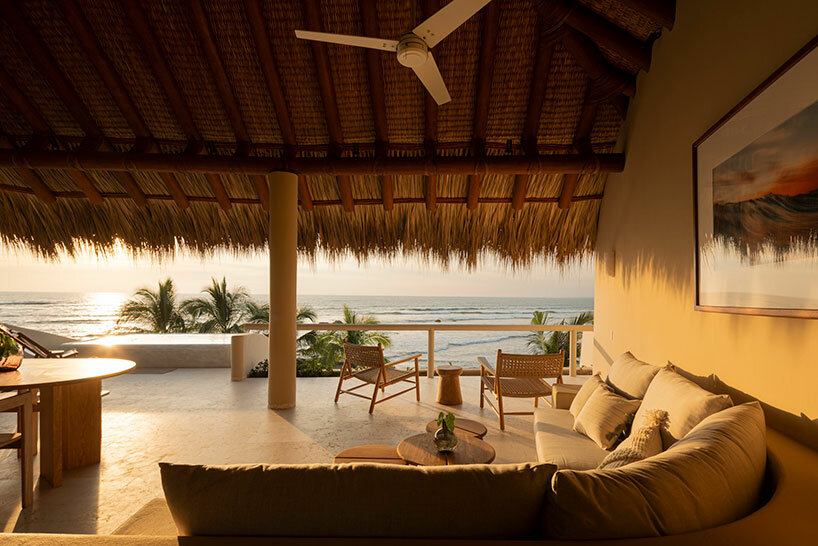 Los Panchos contributes to the Saladita community with its sustainable design