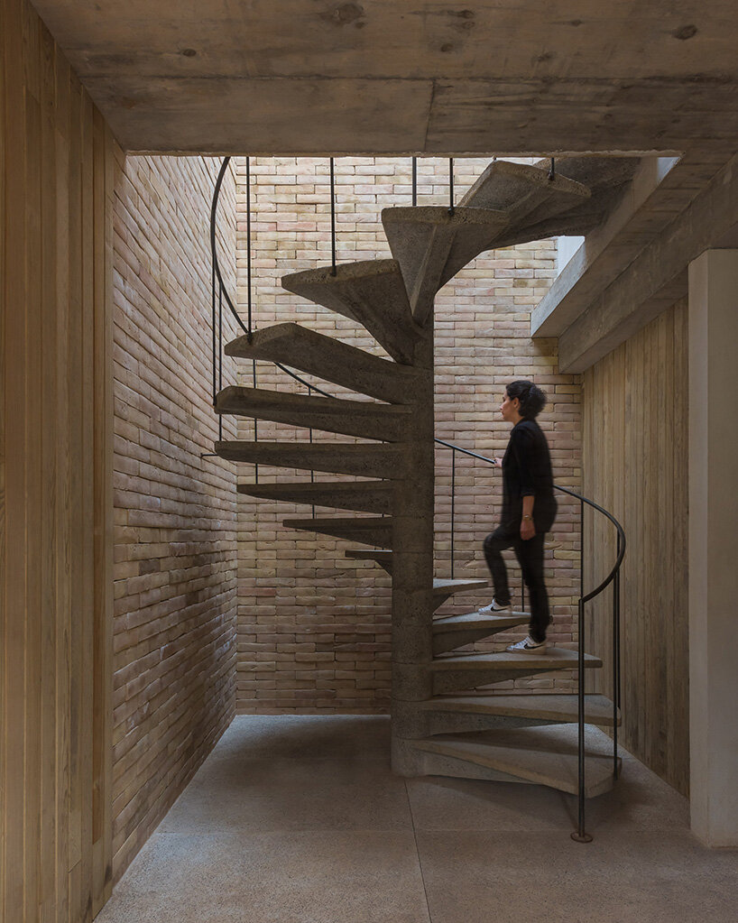 casa cono estudio atemporal