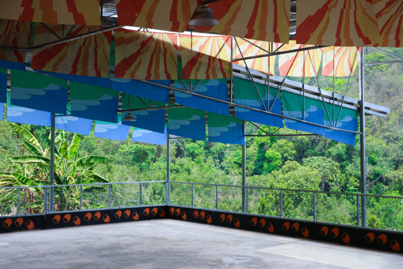 Flying Tops Arenas People's Architecture Office