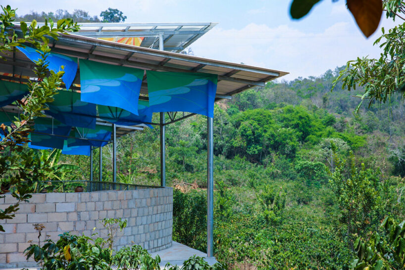 Flying Tops Arenas People's Architecture Office