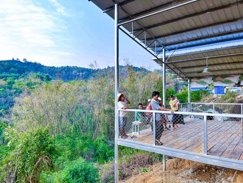 villagers watching a game (baima village)