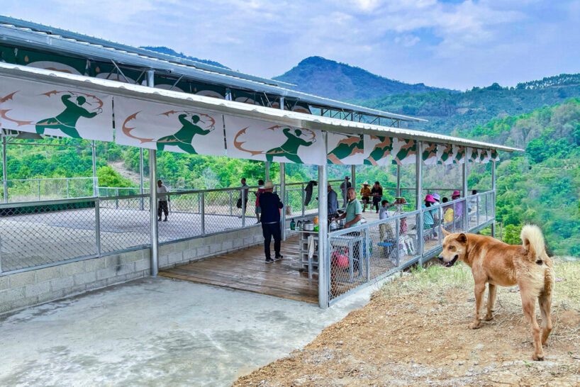 entrance (baima village)