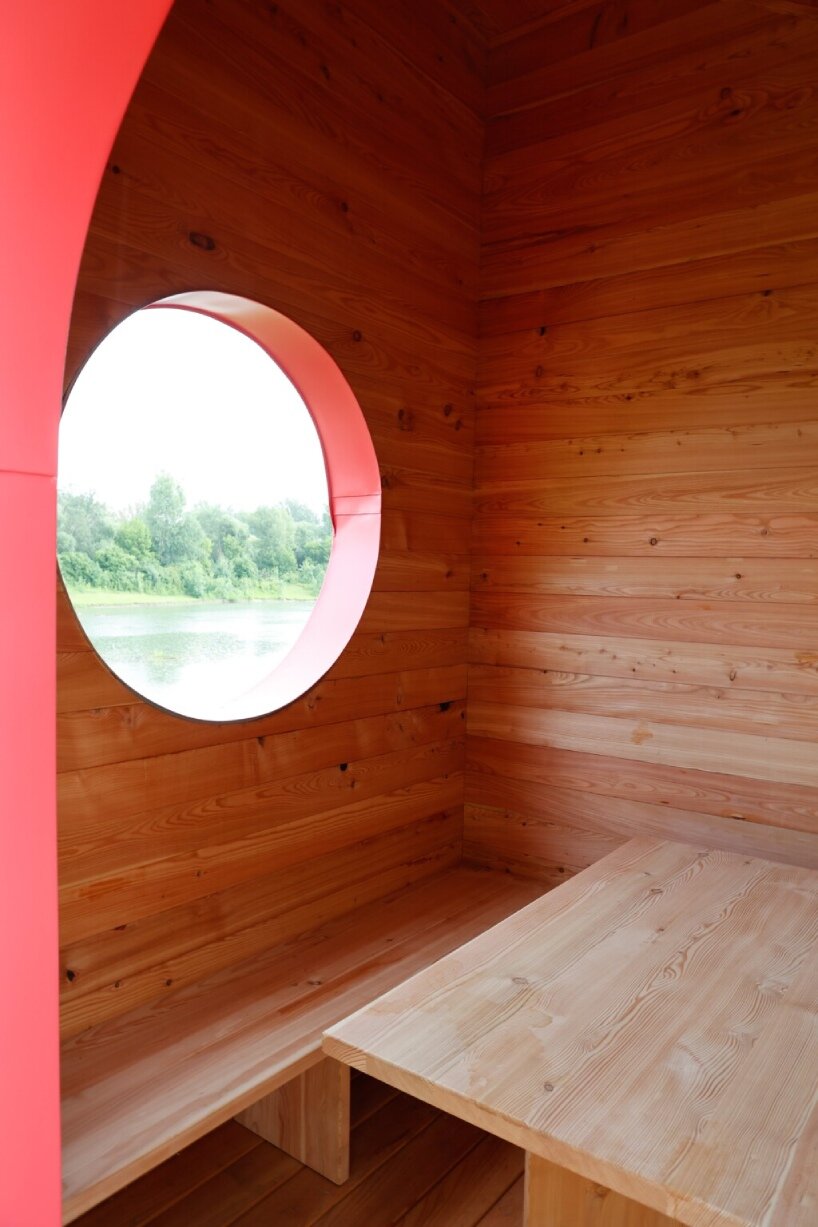 pier 1/2 provides a view over the former iron curtain