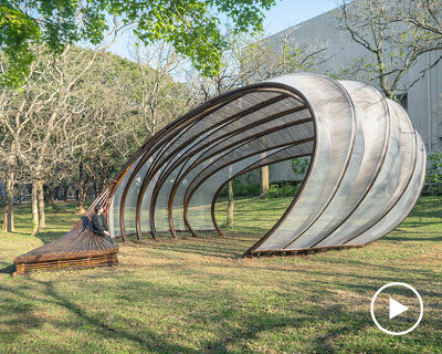 ling-li tseng's bamboo pavilion creates cocooning space to linger on taiwan university campus
