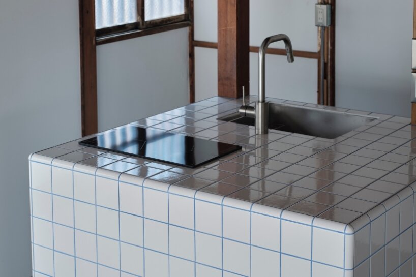 ROOVICE illuminates the residence