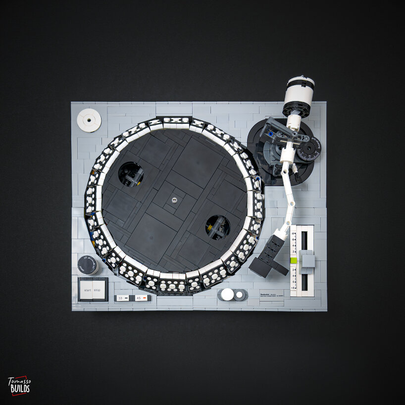 functional LEGO DJ turntable