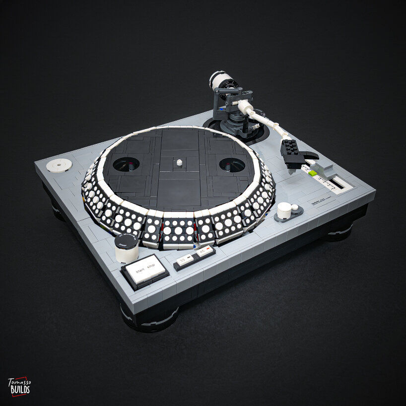 functional LEGO DJ turntable