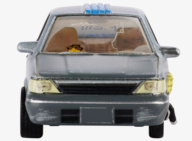 detailed view of the front