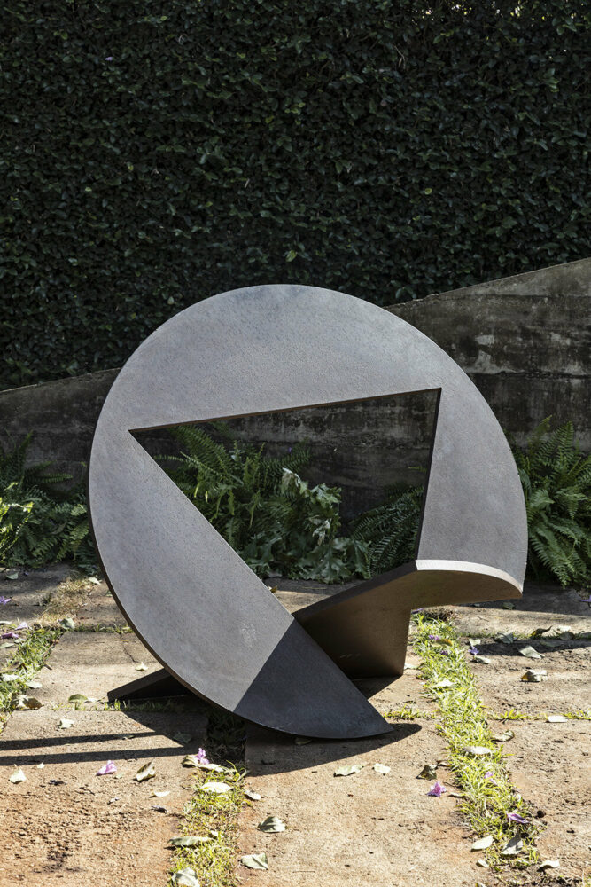 ABERTO/03 exhibition view at the Residence of Chu Ming Silveira | image © Ruy Teixeira, courtesy ABERTO