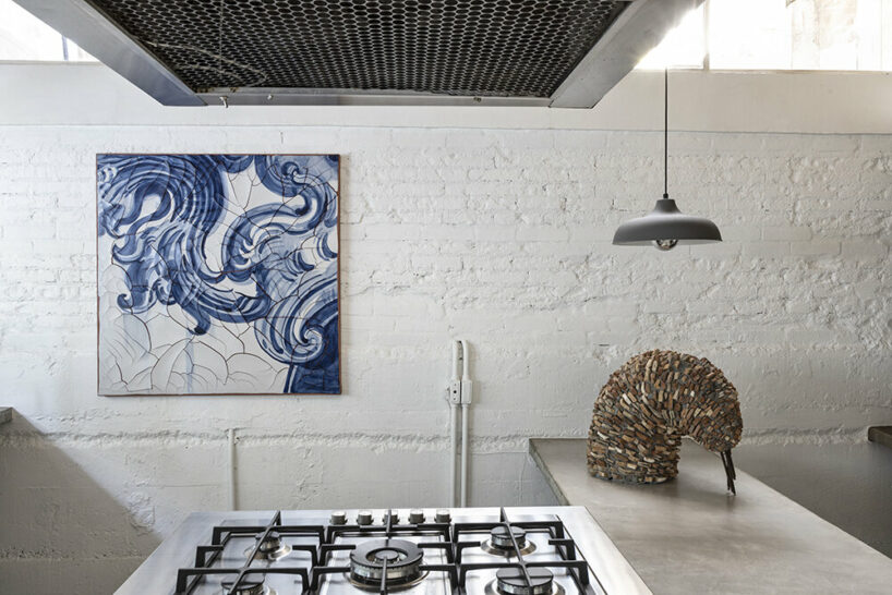 ABERTO/03 exhibition view at the Residence of Chu Ming Silveira | image © Ruy Teixeira, courtesy ABERTO