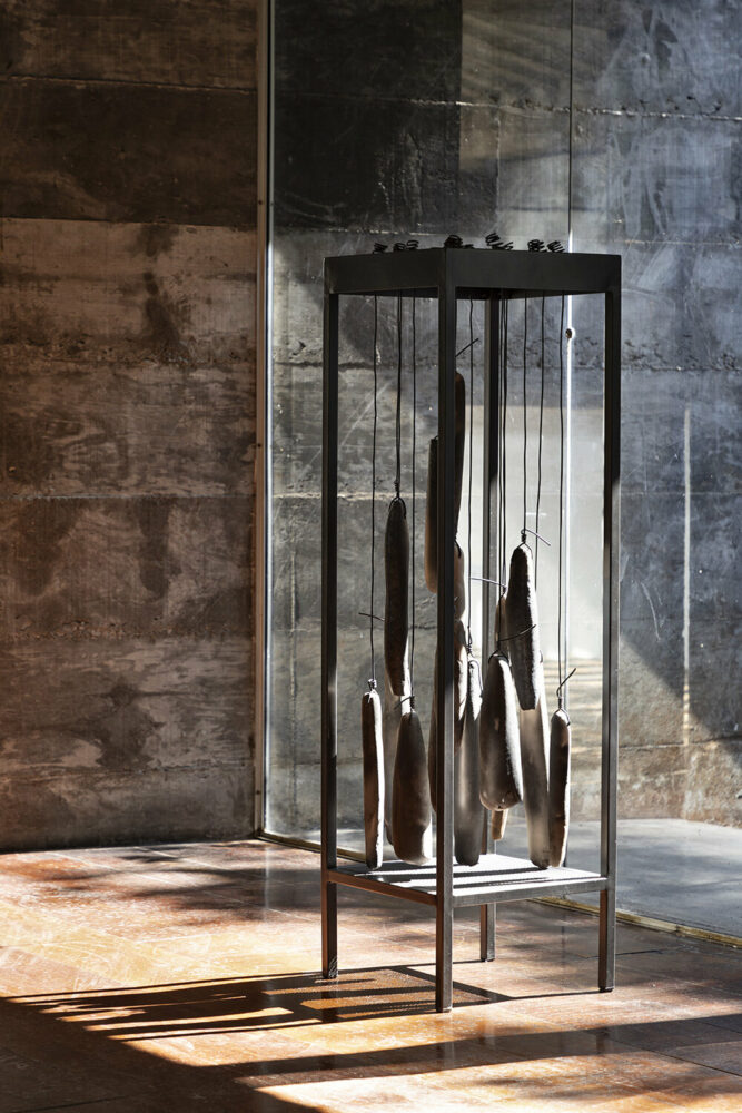 ABERTO/03 exhibition view at the Residence of Chu Ming Silveira | image © Ruy Teixeira, courtesy ABERTO