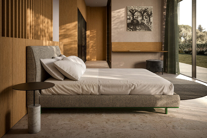 the master bedroom featuring the suspended ALA shelf, that acts as a podium for the work ‘Bambina con Conigli’ by Versilia artist David Paolinetti