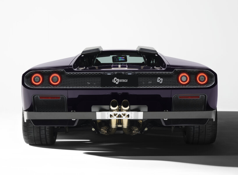 this restomod can produce 550 horsepower and 600 Nm of torque