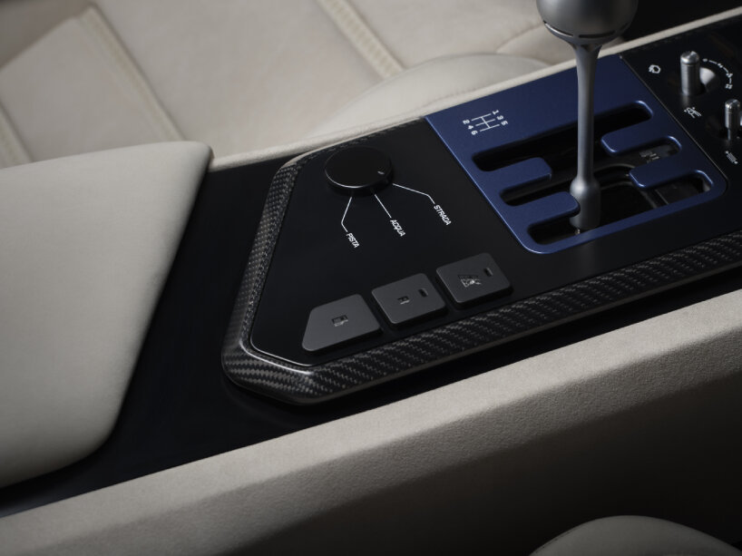 the vehicle also has a double-wishbone suspension system, which can maintain the hypercar's stability