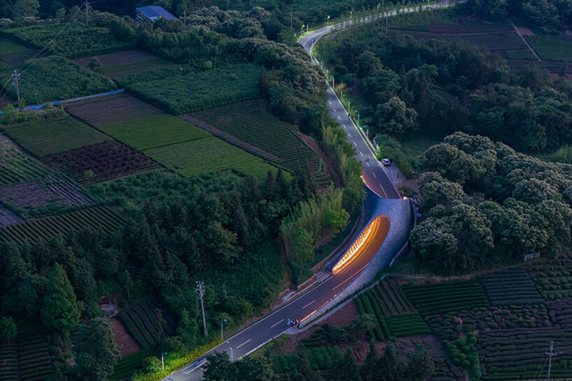 the Woven Passage to Cloudy Peaks reimagines the village’s entrance as a memorable passageway