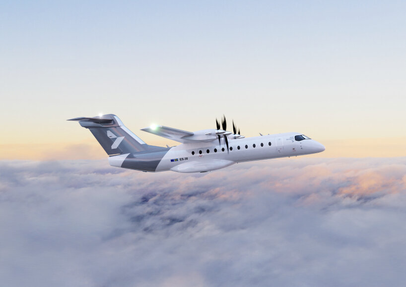 the aerospace company also has letters of intent for a further 191 airplanes