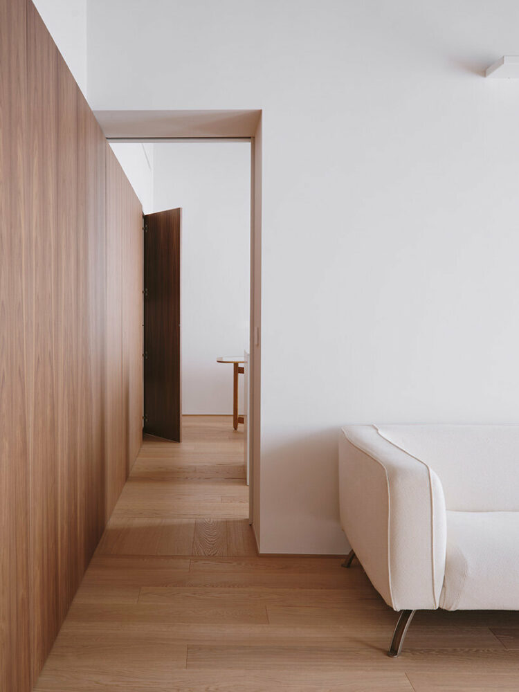 filtered light from the fanlight softens the threshold area