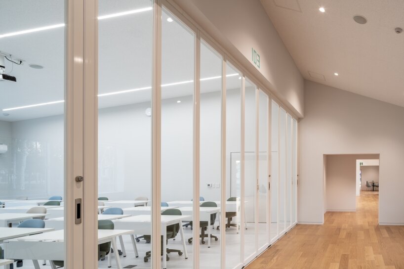 Tech Lab-1 view from the corridor