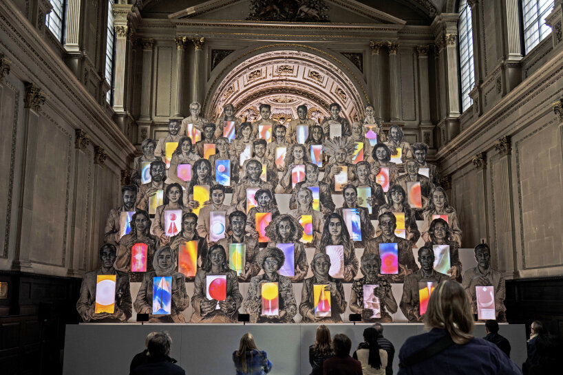 the show projects animated light paintings onto the empty boxes that the subjects are holding