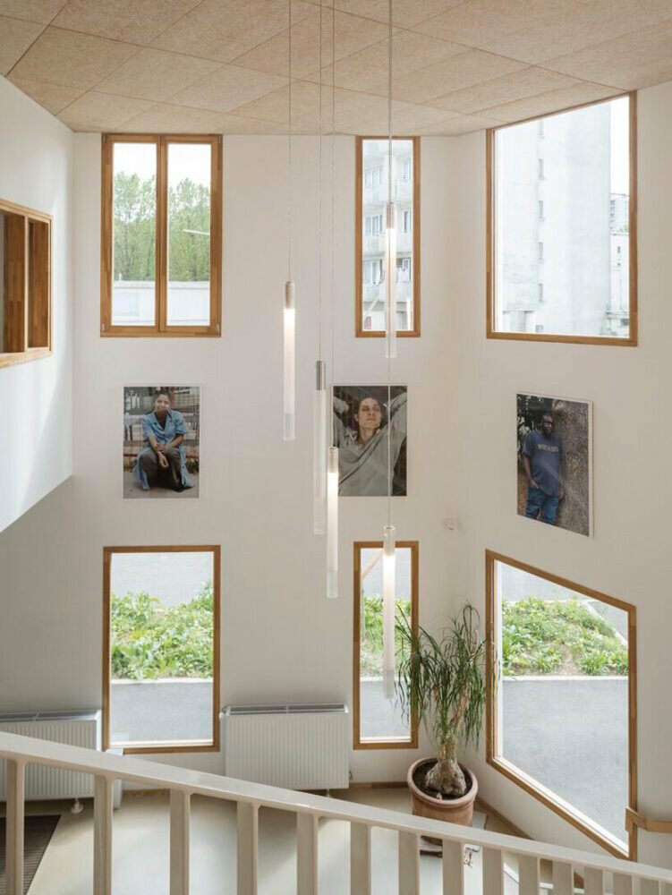 ESAT is part of a New Urban Renewal Program, contributing to the redevelopment of Villejuif’s northern Lozaits area