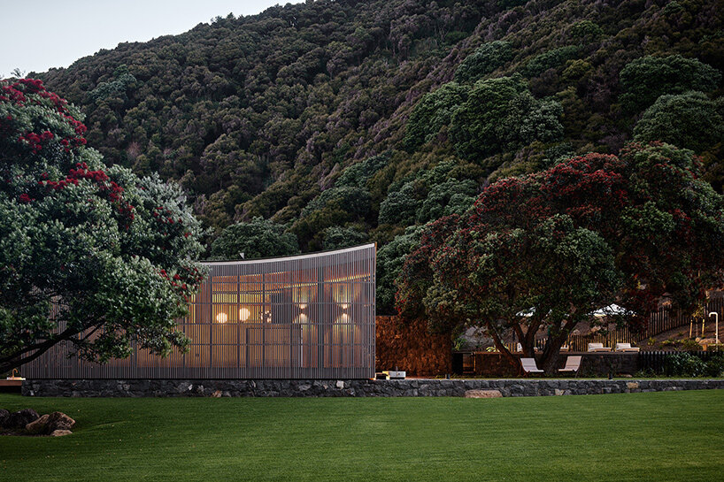 herbst omata beach house