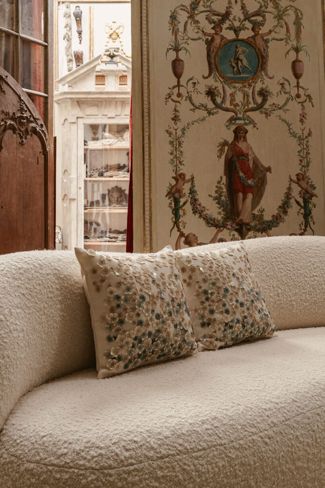 the historical atmosphere of the venue echoes France’s rich cultural heritage