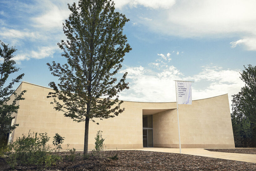 facade of Nicolas Ruinart pavillon with Nature Calendar by Marcus Coates | image © Mathieu Bonnevie