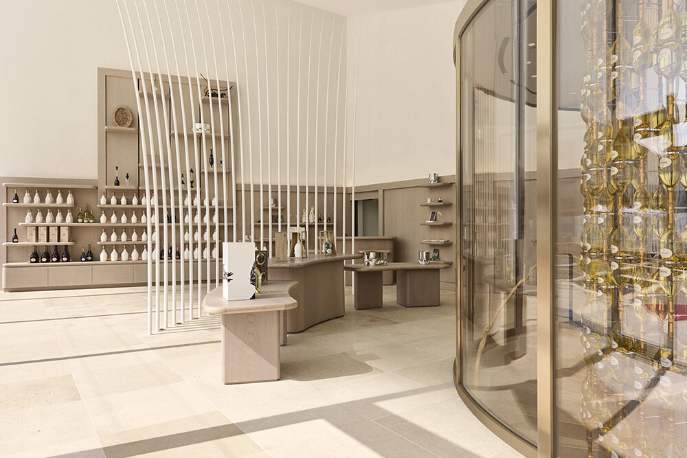 Nicolas Ruinart Pavilion boutique designed by Gwenaël Nicolas | image © Chloé Le Reste