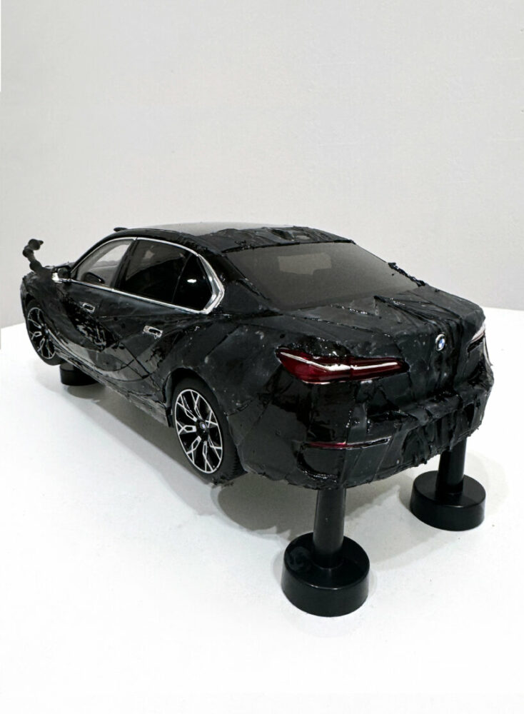 Heemin Chung's miniature BMW i7 art cars at Frieze Seoul