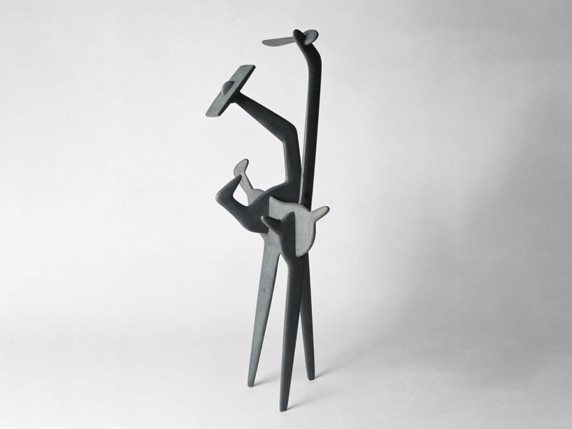 Isamu Noguchi, Strange Bird (To the Sunflower) (Unknown Bird), 1945. Green slate. 56 5/8 x 21 7/8 x 20 in. Photo: Kevin Noble. ©INFGM / ARS