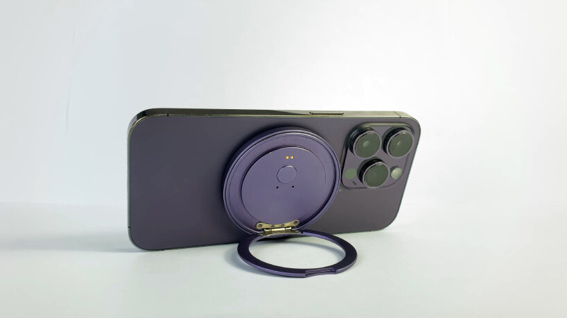 the team has created a device rather than an app for faster transcription and less operating pressure on the phone