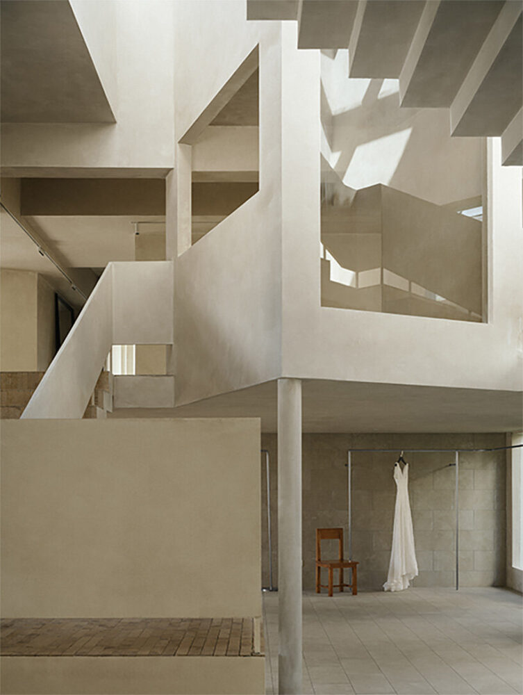 simple materials and textures complement the natural elements